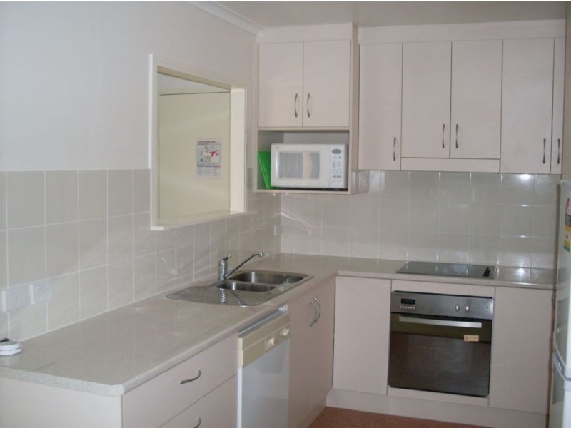 17/13 Parker Street, Maroochydore QLD 4558