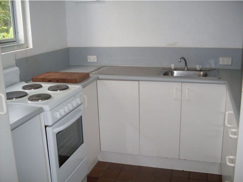 4/31 Mayfield Street, Alexandra Headland QLD 4572