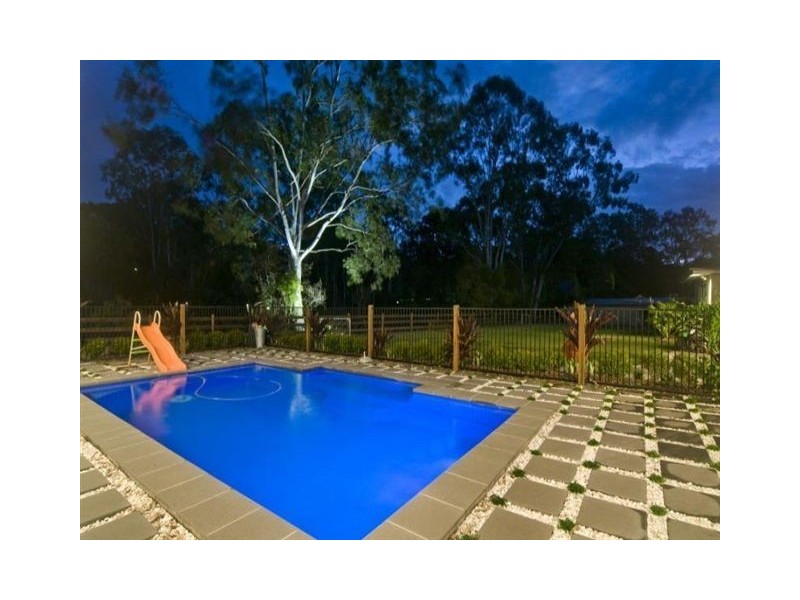 17 Kanga Court, Ninderry QLD 4561