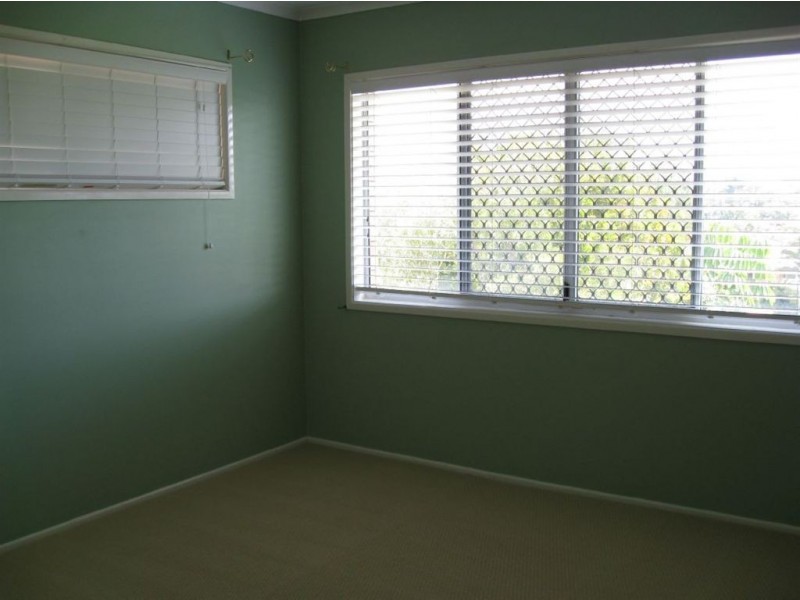 39 Okinja Road, Alexandra Headland QLD 4572