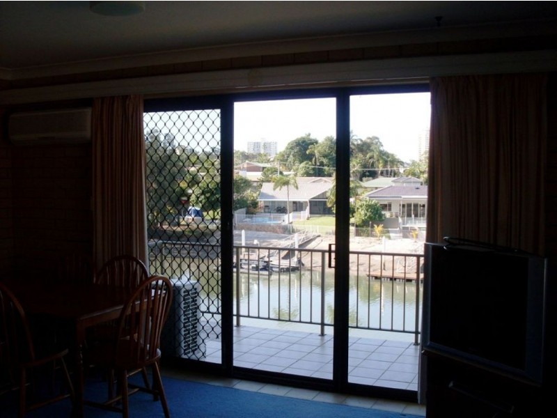 5/3 Quondong St, Mooloolaba QLD 4557