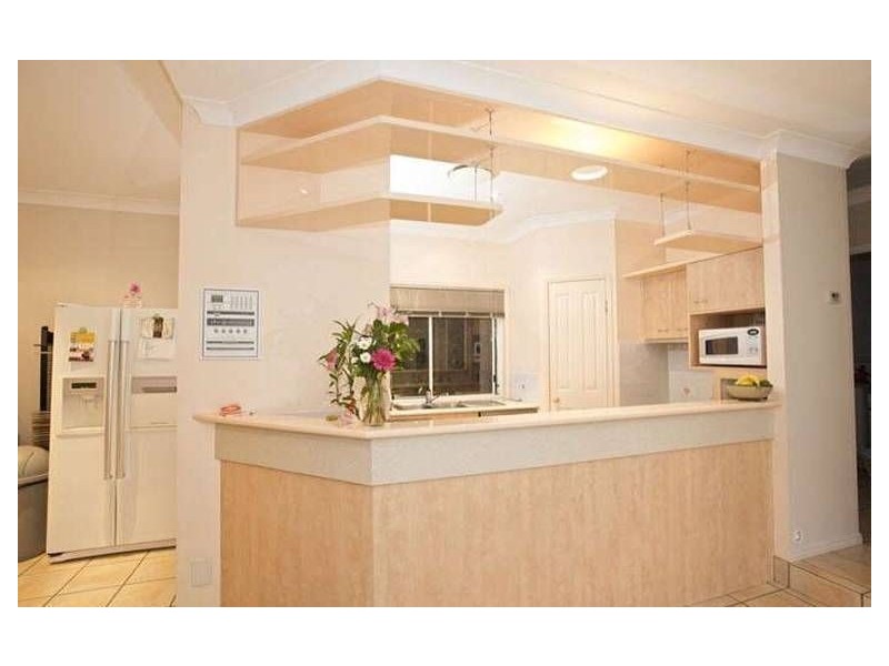 8 Carwoola Crescent, Mooloolaba QLD 4557