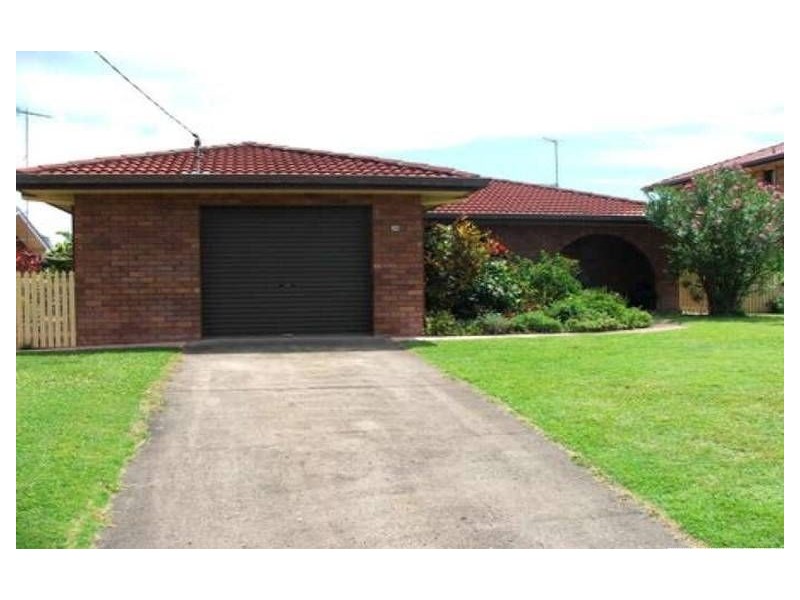 34 Tarwarri Cr, Mooloolaba QLD 4557