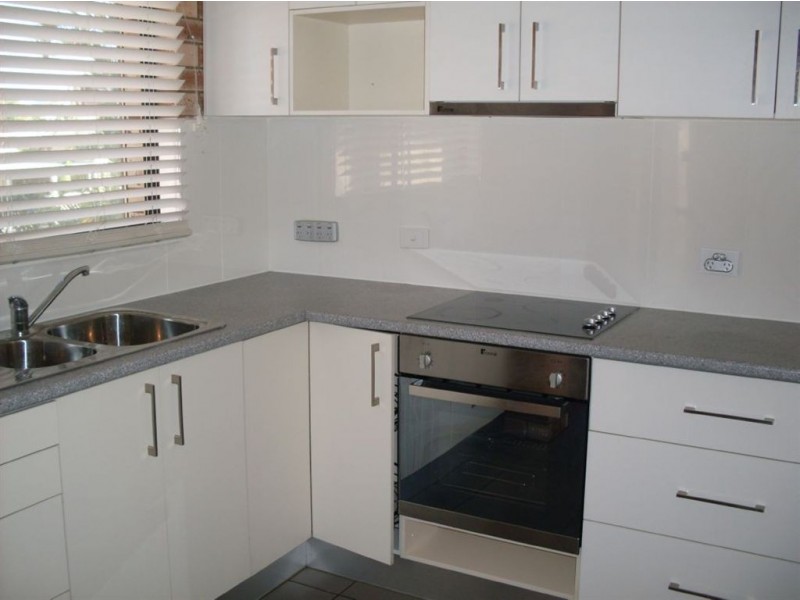 8/33 Walan Street, Mooloolaba QLD 4557