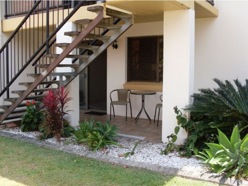2/3 Barooga Crescent, Mooloolaba QLD 4557