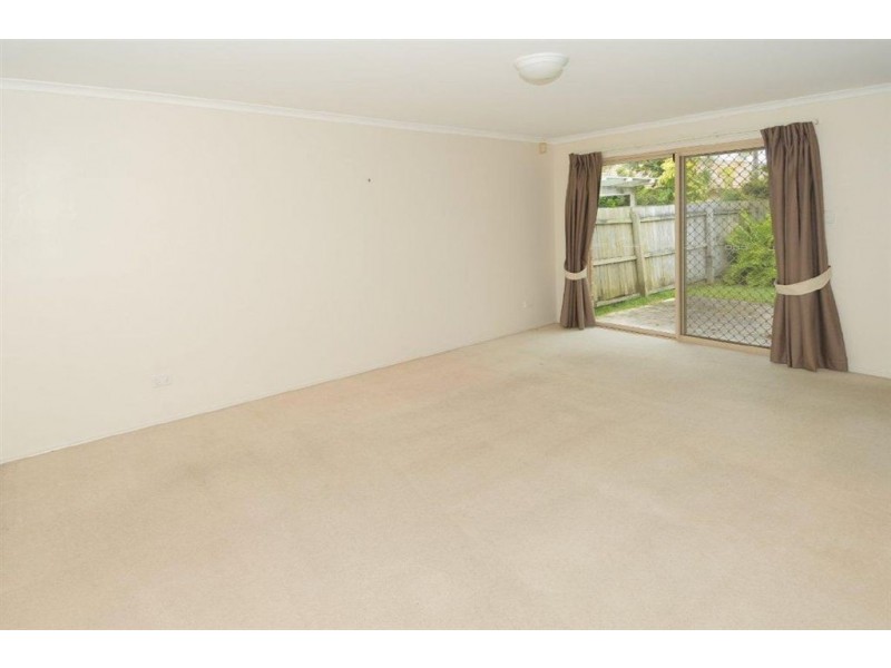 8 Villa Court, Currimundi QLD 4551