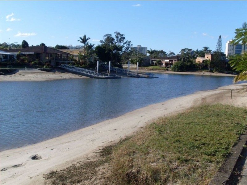 34 Tarwarri Crescent, Mooloolaba QLD 4557