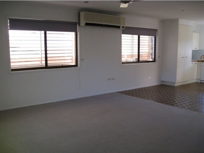 44 Yorlambu Parade, Maroochydore QLD 4558