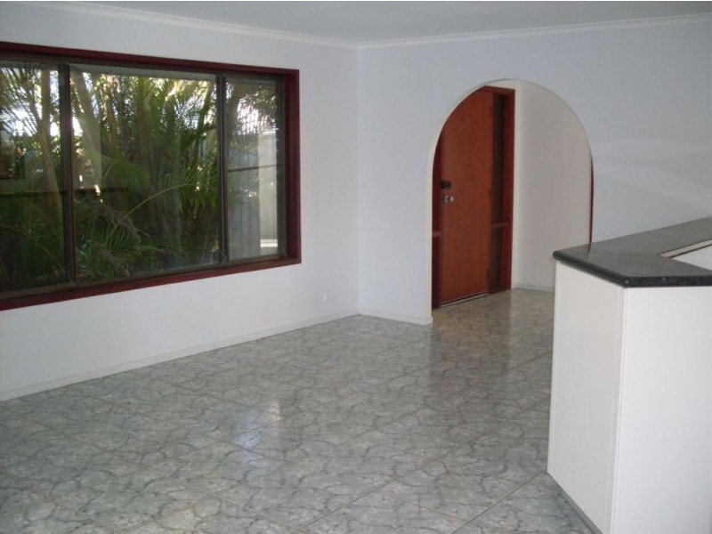 7 Aroona Avenue, Buddina QLD 4575