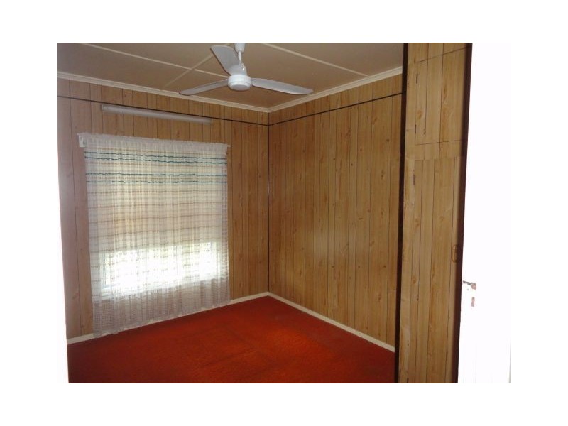 10 Coronation Drive, Murgon QLD 4605