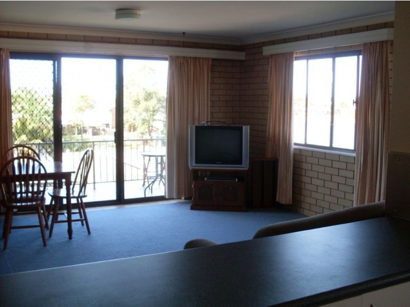 5/3 Quondong Crt, Mooloolaba QLD 4557