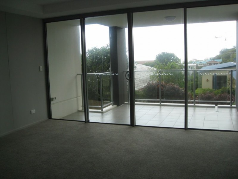 4/36 Queen Street, Kings Beach QLD 4551
