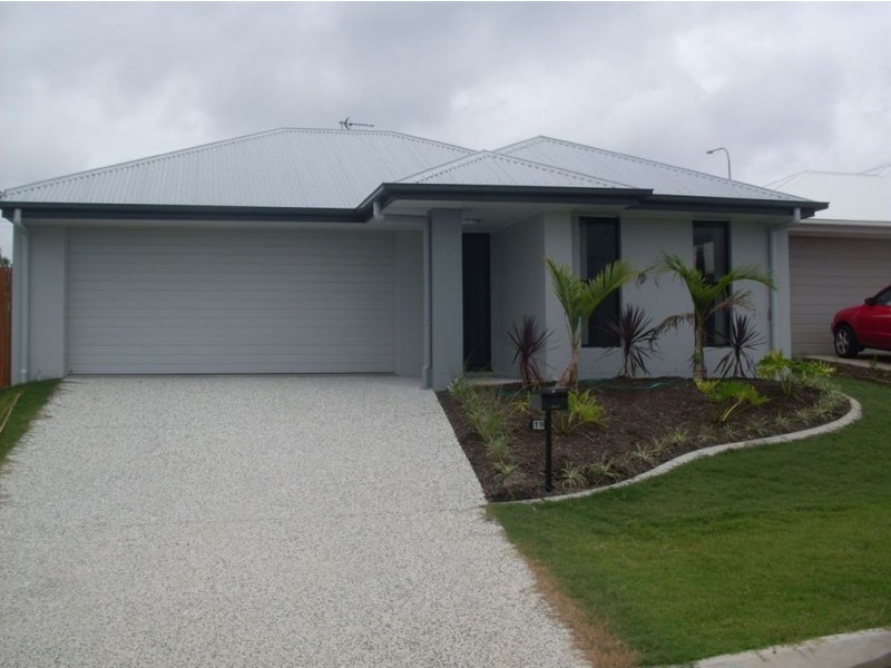 19 Lark Circuit, Mountain Creek QLD 4557