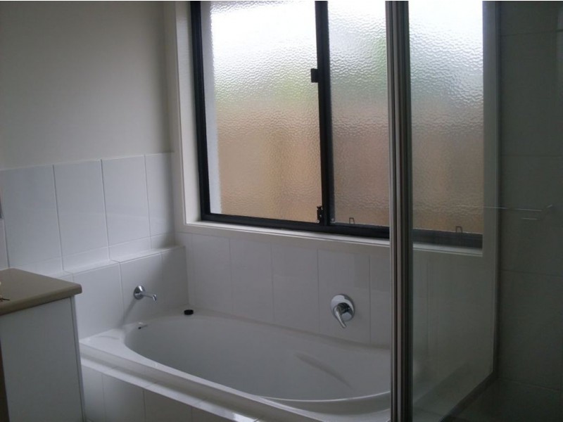 19 Lark Circuit, Mountain Creek QLD 4557