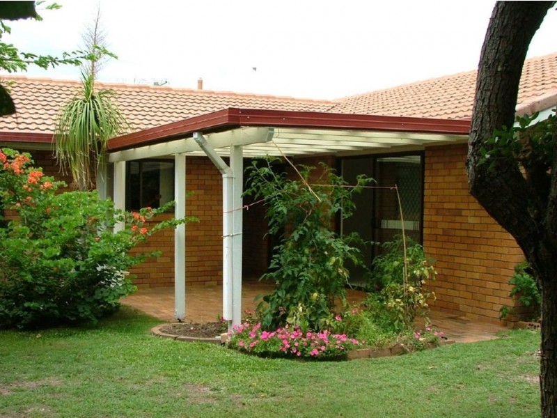 15 Bandaroo Street, Warana QLD 4575