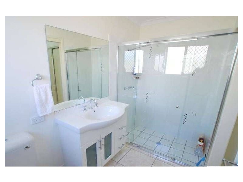 4 Leea Street, Sippy Downs QLD 4556