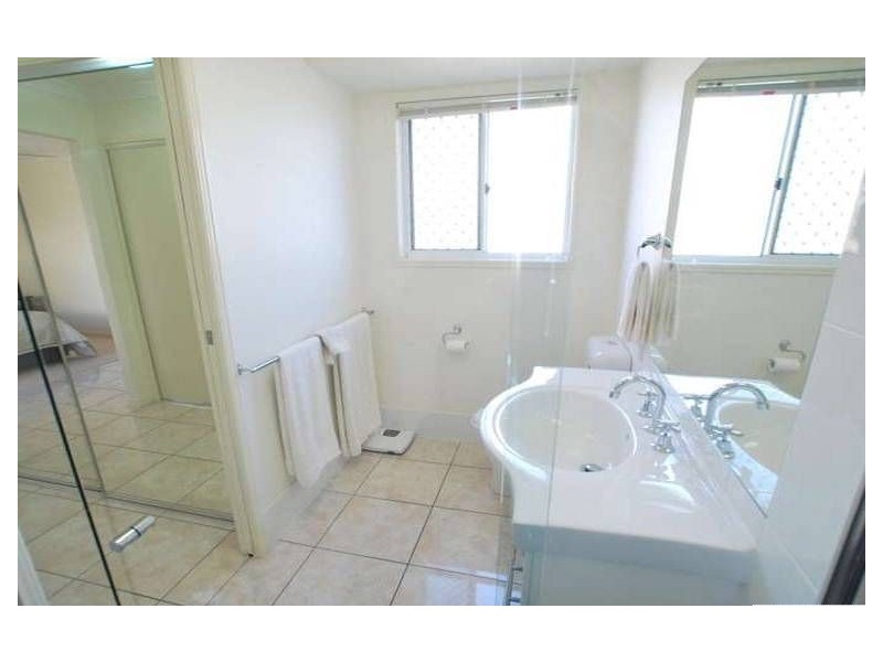 4 Leea Street, Sippy Downs QLD 4556