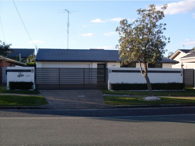 11 Wyanda St, Warana QLD 4575