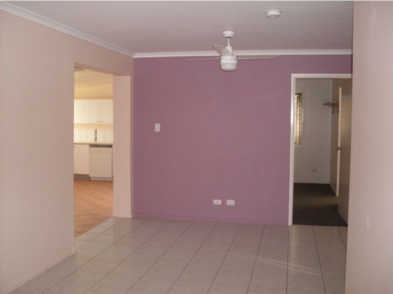 11 Wyanda St, Warana QLD 4575