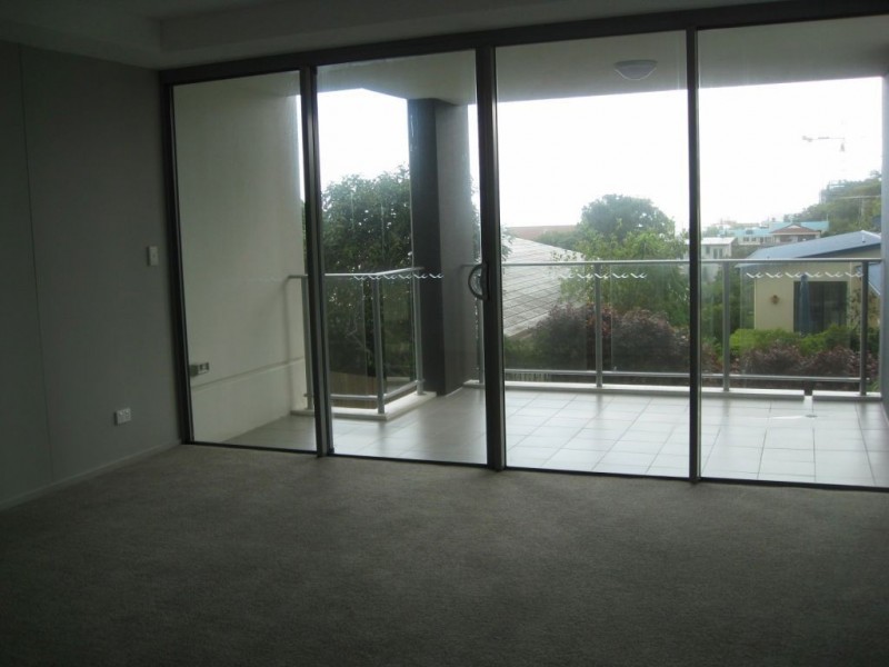 4/36 Queen Street, Kings Beach QLD 4551