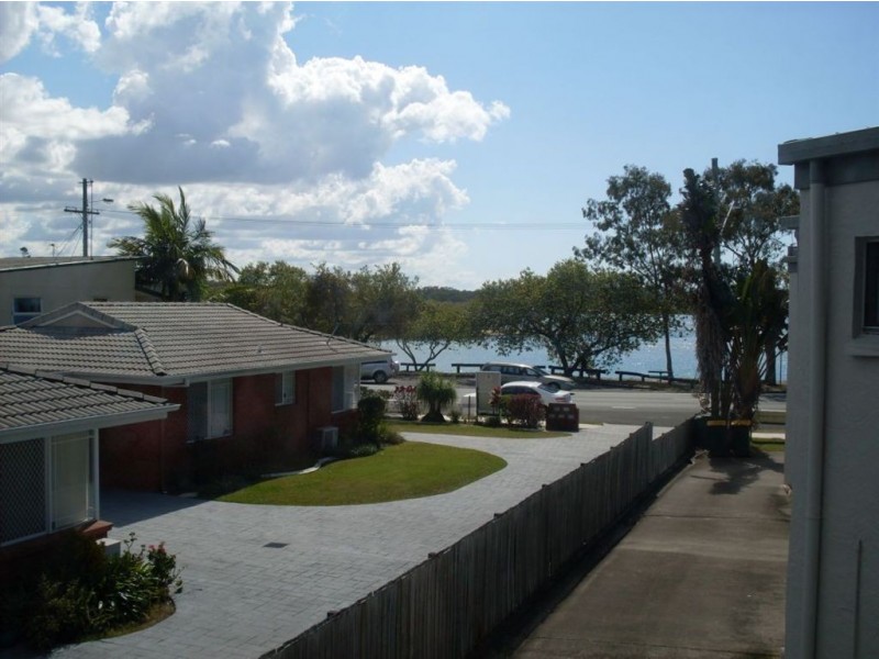 7/11 Bradman Ave, Maroochydore QLD 4558