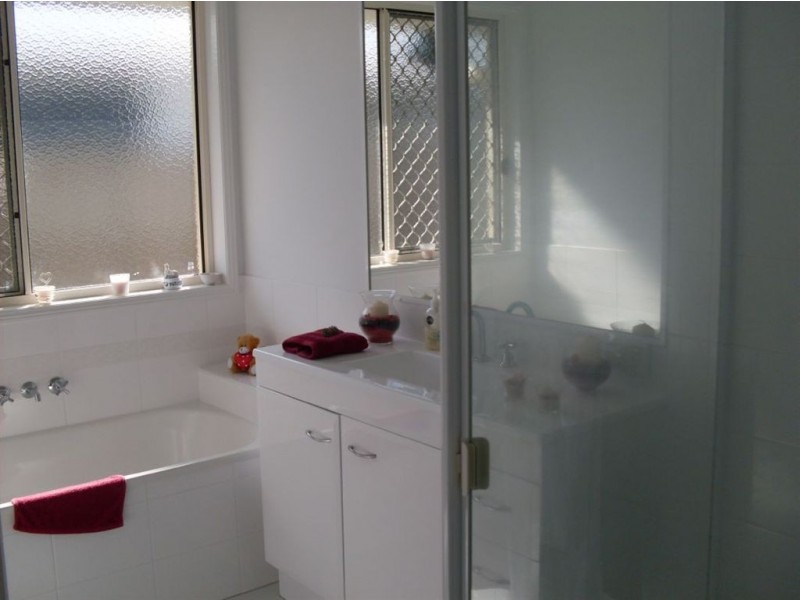 13 Osmanthus Close, Mountain Creek QLD 4557