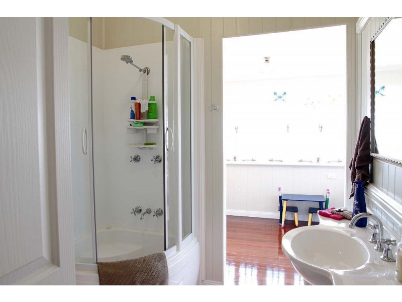 10 Angel Avenue, Murgon QLD 4605