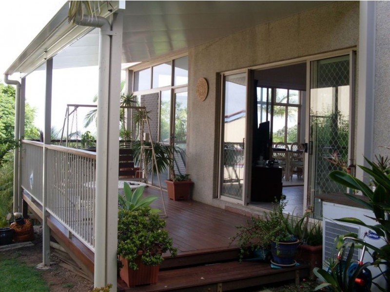 1/3 Barnes Dr, Buderim QLD 4556