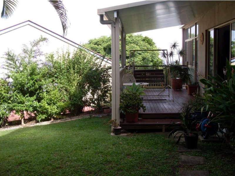 1/3 Barnes Dr, Buderim QLD 4556