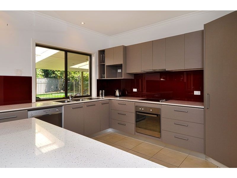 6 Julie Court, Mooloolaba QLD 4557