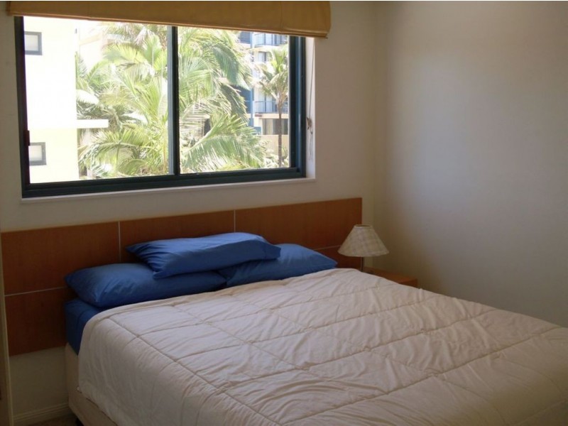 211/102 Alexandra Pde, Alexandra Headland QLD 4572
