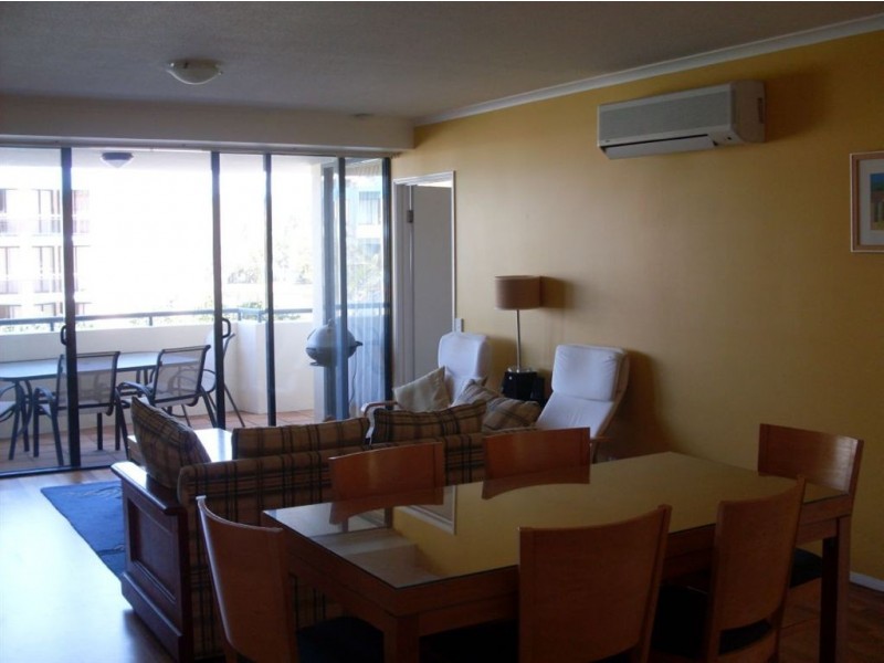 211/102 Alexandra Pde, Alexandra Headland QLD 4572