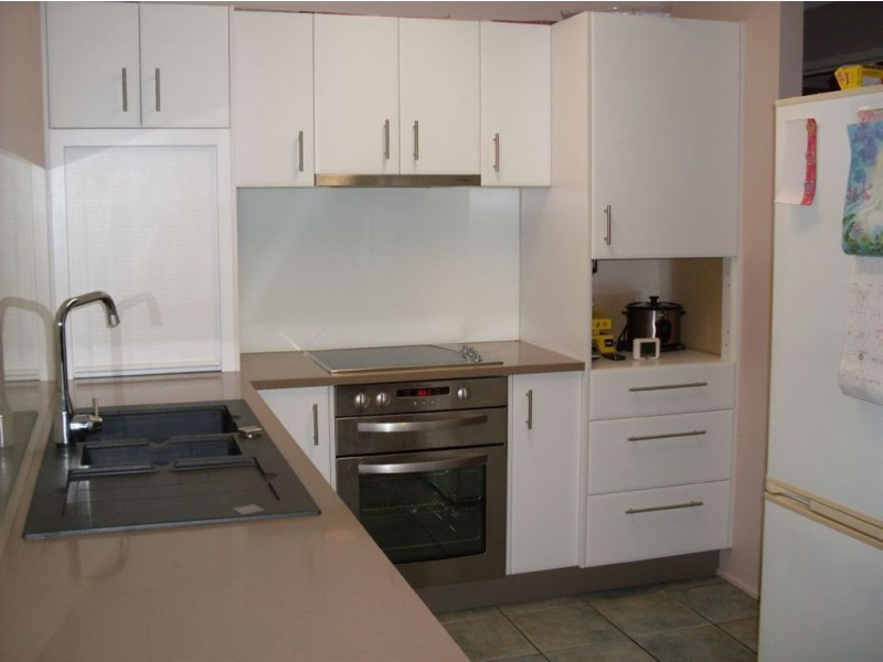 2/32 Cooinda Cres, Maroochydore QLD 4558