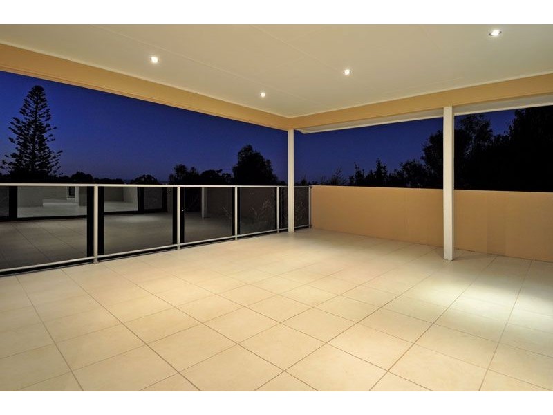 25 Plantation Parade, Buderim QLD 4556