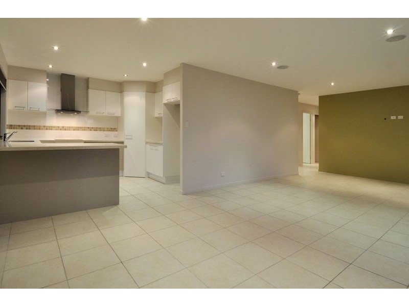 25 Plantation Parade, Buderim QLD 4556