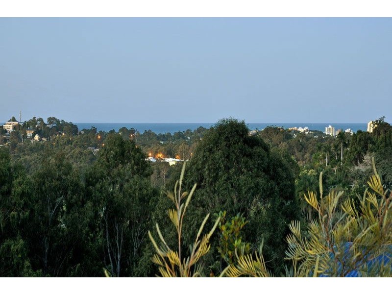 25 Plantation Parade, Buderim QLD 4556