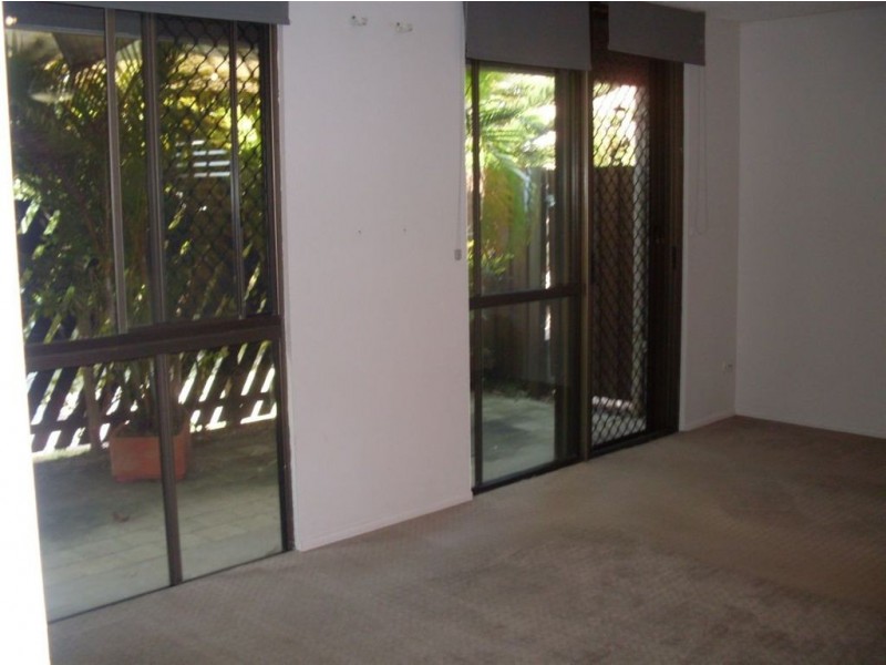 1/19 Tombarra St, Mooloolaba QLD 4557