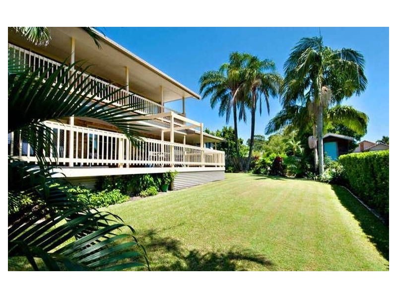 106 Buderim Avenue, Alexandra Headland QLD 4572
