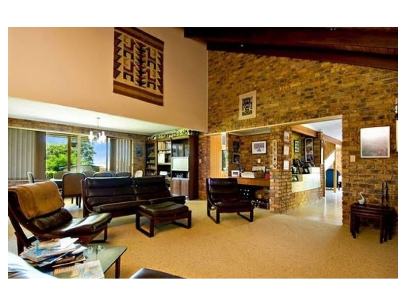 106 Buderim Avenue, Alexandra Headland QLD 4572