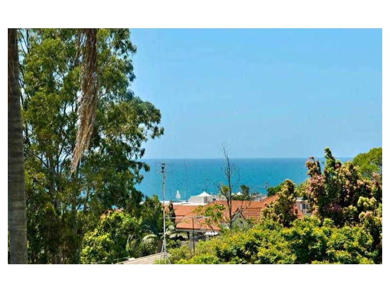 106 Buderim Avenue, Alexandra Headland QLD 4572