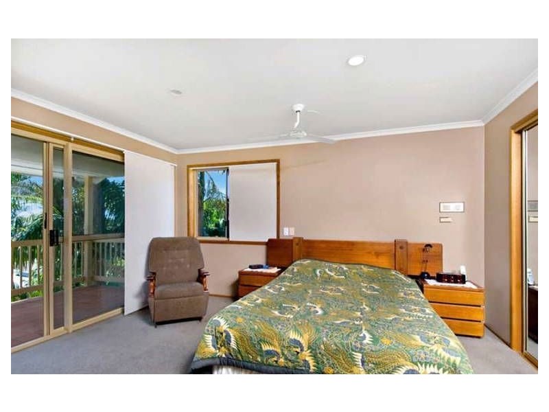 106 Buderim Avenue, Alexandra Headland QLD 4572