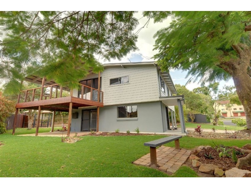 25 PALM DRIVE, Mooloolaba QLD 4557