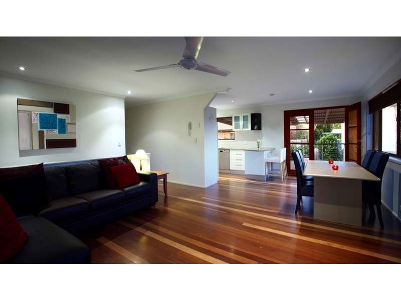 8 Toorumbee Drive, Mooloolaba QLD 4557