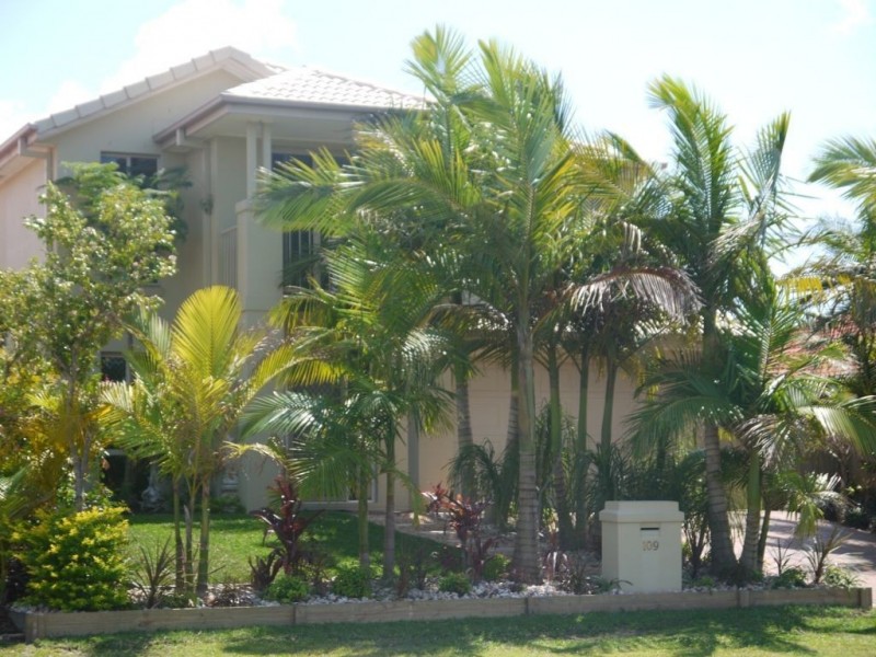 109 GLENFIELDS BOULEVARD, Mountain Creek QLD 4557