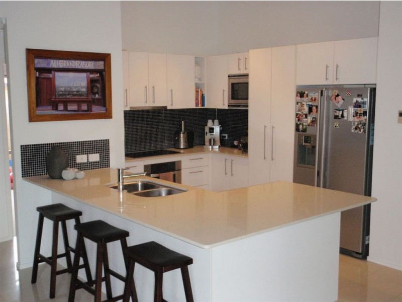 55 Mountain Ash DR, Mountain Creek QLD 4557