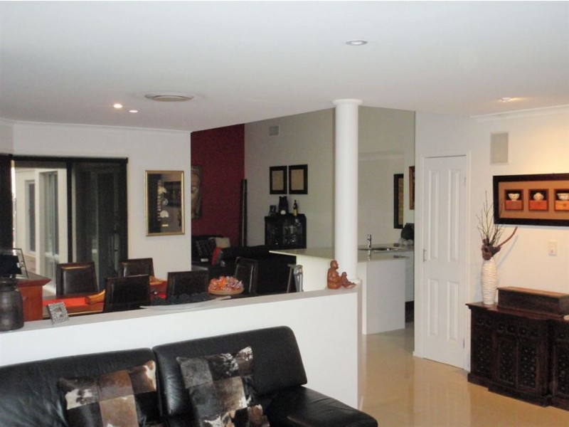 55 Mountain Ash DR, Mountain Creek QLD 4557