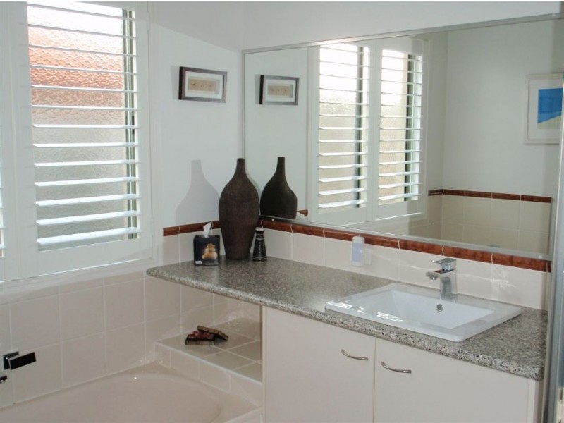 55 Mountain Ash DR, Mountain Creek QLD 4557