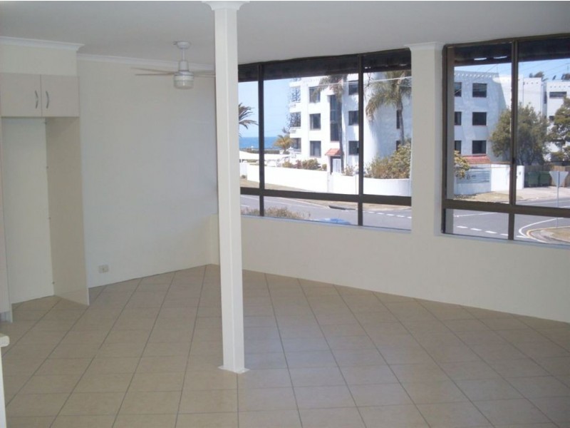 4/3 Juan St, Alexandra Headland QLD 4572