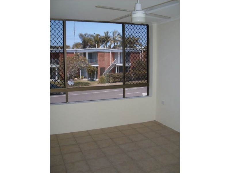 4/3 Juan St, Alexandra Headland QLD 4572