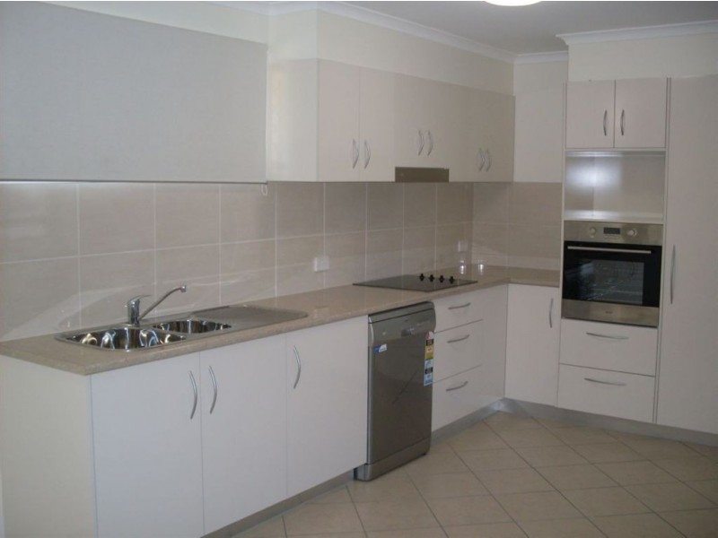 4/3 JUAN STREET, Alexandra Headland QLD 4572